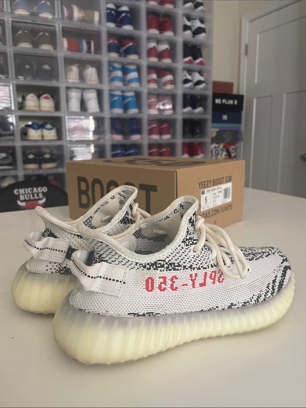 ADIDAS YEEZY BOOST 350 V2 Zebra